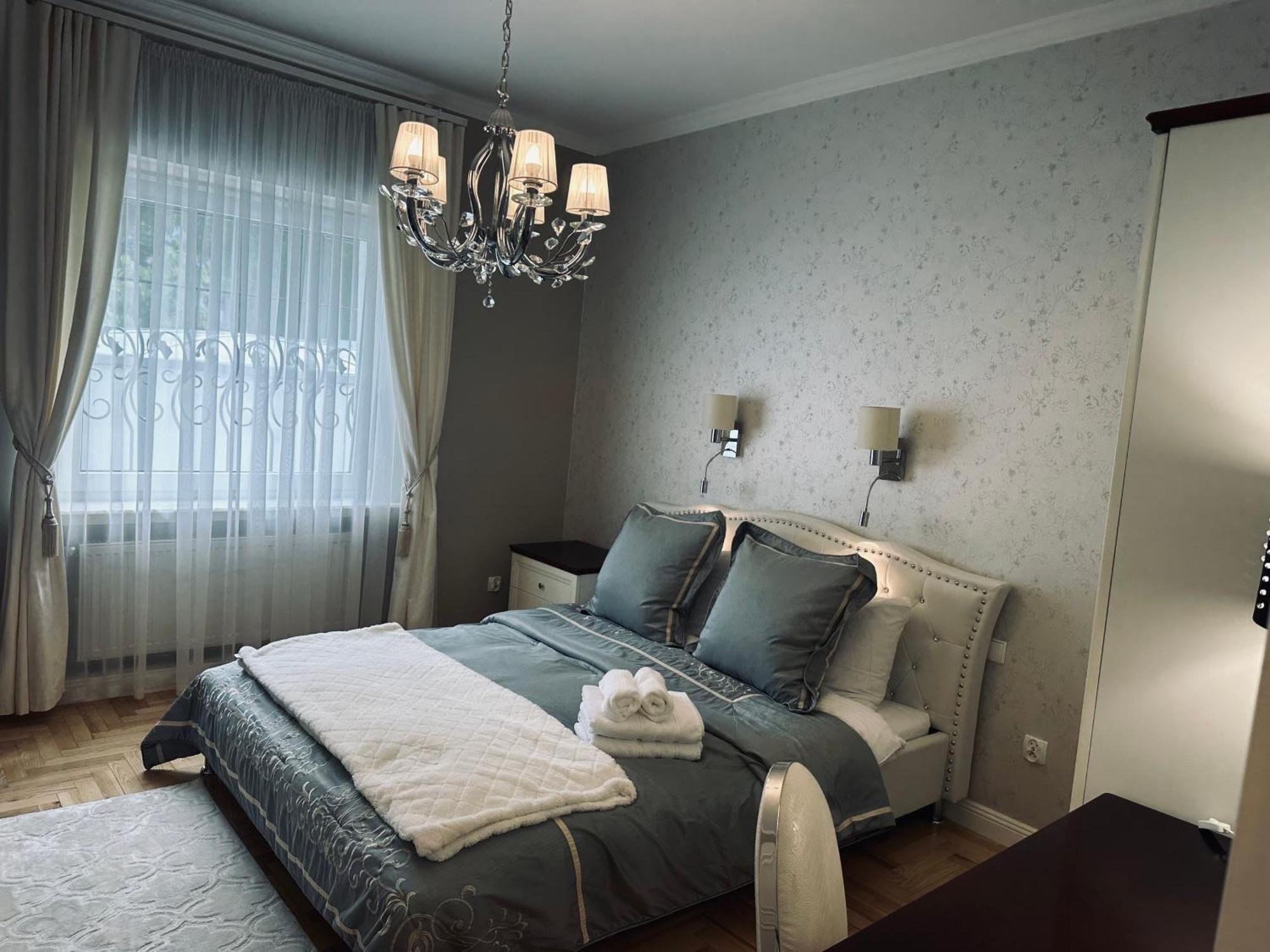 Z Prywatnym, Krytym Basenem Apartament *