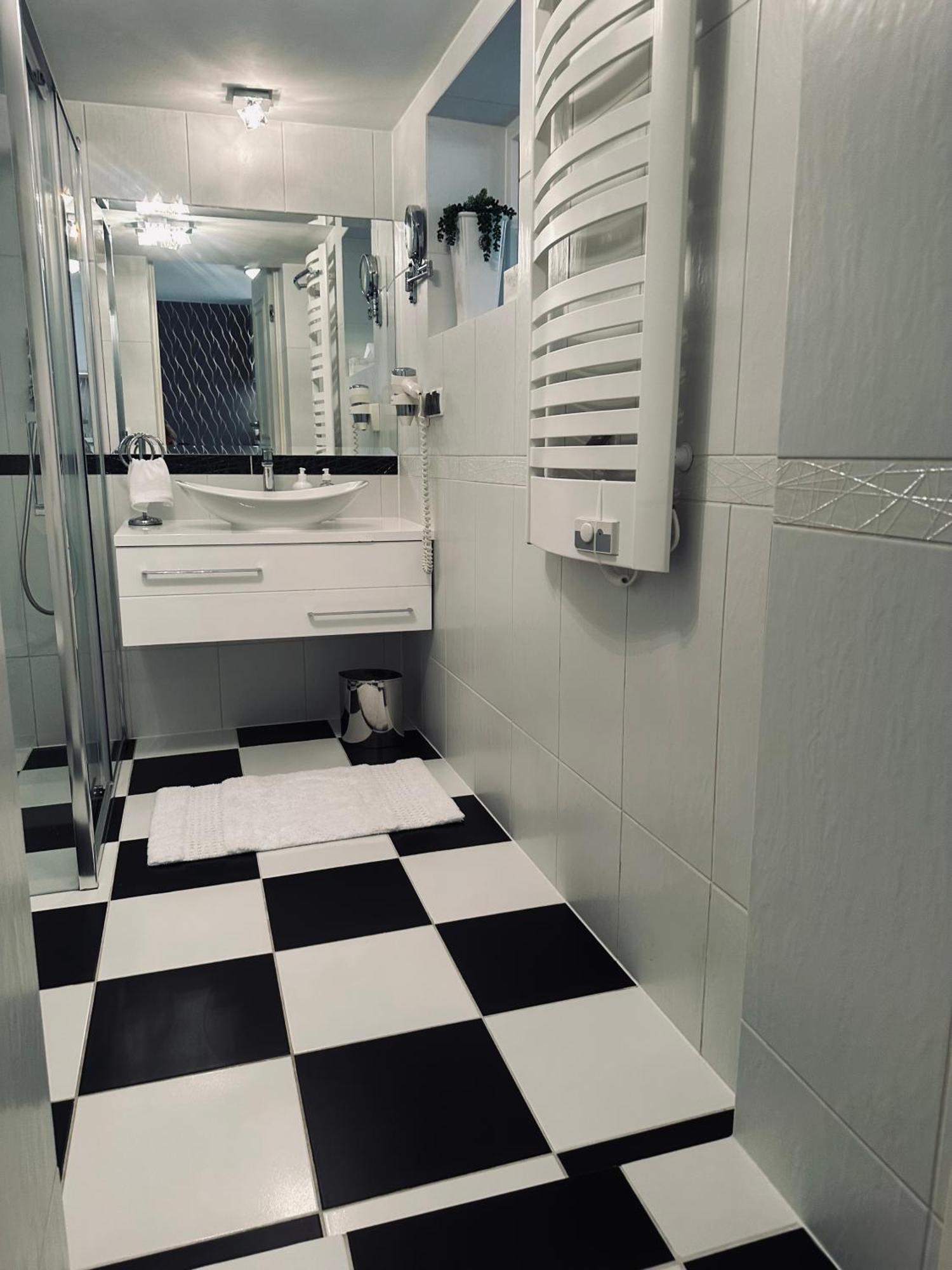 Apartament Z Prywatnym, Krytym Basenem