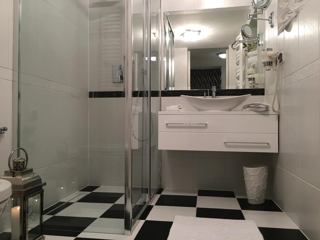 Apartament Z Prywatnym, Krytym Basenem *