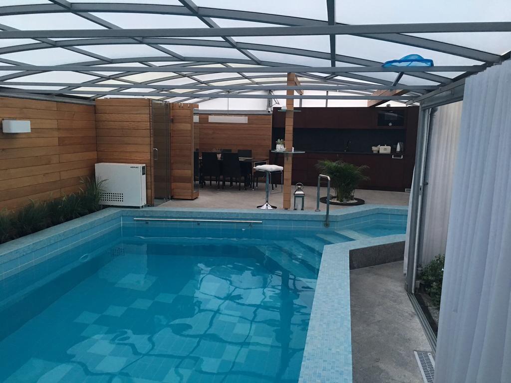 Z Prywatnym, Krytym Basenem Apartament Sopot