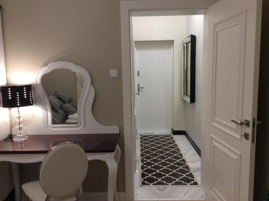 Z Prywatnym, Krytym Basenem Apartament Sopot