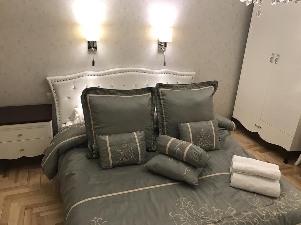 Z Prywatnym, Krytym Basenem Apartament *